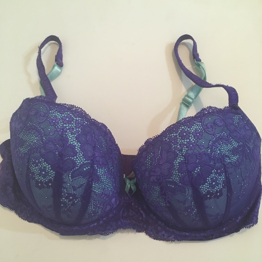 Candie’s push up bra 34d blue lace
